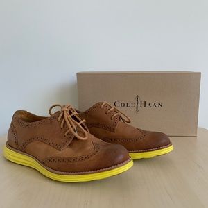 NWT Cole Haan Women’s Wingtip Oxford, Brown/Yellow